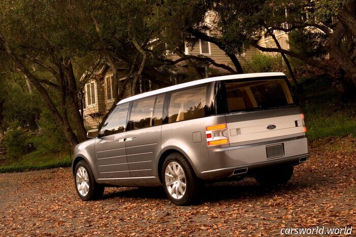 Drivers Claim This Ford Shedding Body Parts at High Speeds Sparks Federal Probe | Carscoops